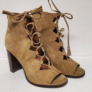 Frye Suede Booties laceup Sz.6 Sample